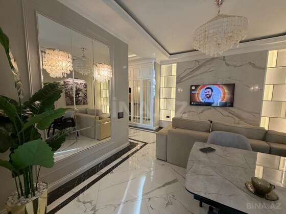 3 otaqlı Yeni tikili, 8 Noyabr m., Bakı