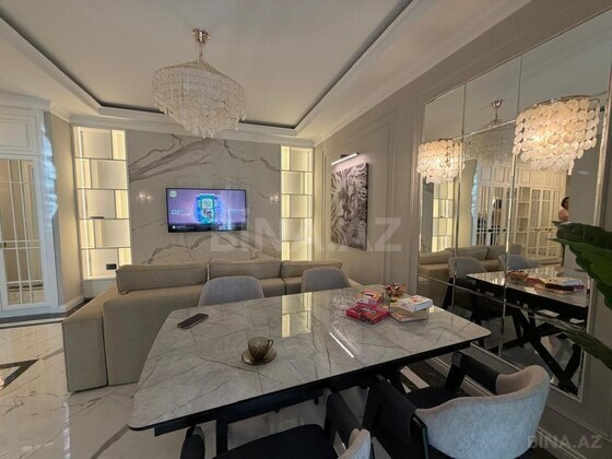 3 otaqlı Yeni tikili, 8 Noyabr m., Bakı