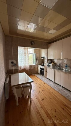 2 otaqlı Köhnə tikili, Əhmədli q., Bakı