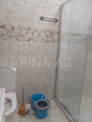 2 otaqlı Köhnə tikili, Qara Qarayev m., Bakı