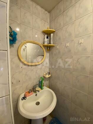2 otaqlı Köhnə tikili, Memar Əcəmi m., Bakı