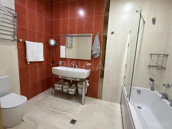 3 otaqlı Yeni tikili, 28 May m., Bakı