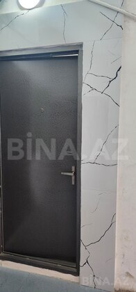 3 otaqlı Köhnə tikili, Memar Əcəmi m., Bakı