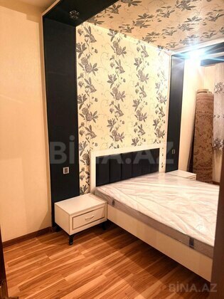 2 otaqlı Köhnə tikili, Memar Əcəmi m., Bakı