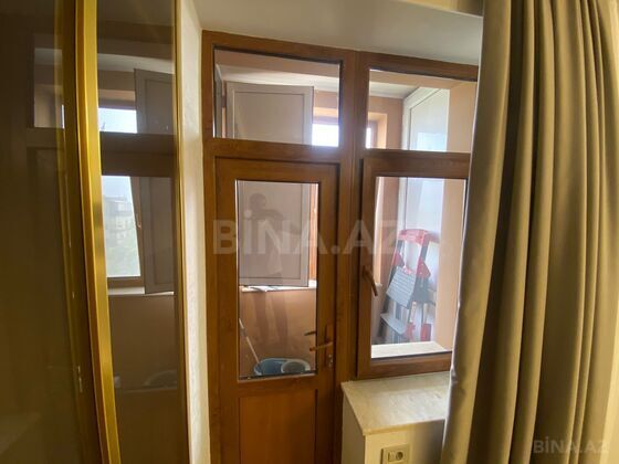 3 otaqlı Köhnə tikili, Mərdəkan q., Bakı