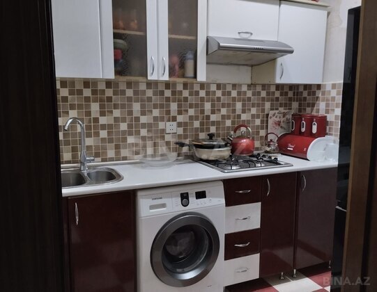 3 otaqlı Yeni tikili, Xırdalan