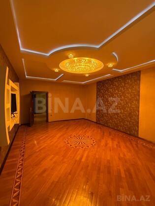 4 otaqlı Yeni tikili, 8 Noyabr m., Bakı