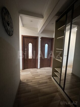 3 otaqlı Köhnə tikili, Gənclik m., Bakı