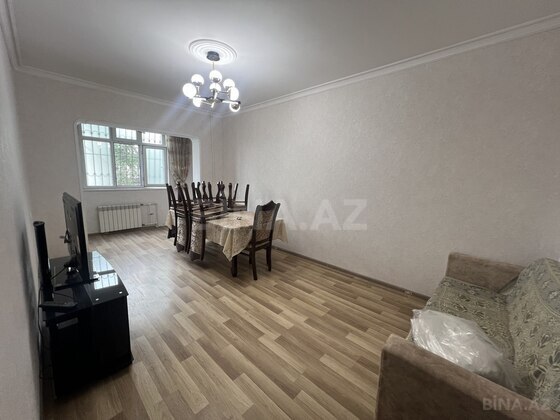 3 otaqlı Köhnə tikili, Gənclik m., Bakı