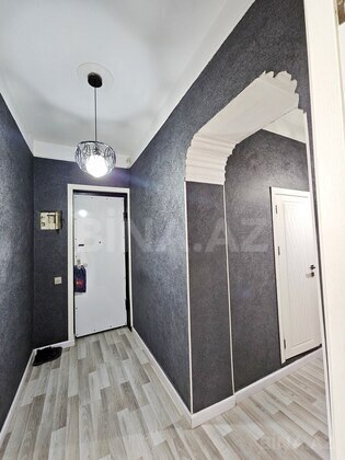 3 otaqlı Köhnə tikili, Qara Qarayev m., Bakı