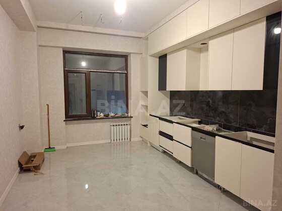 3 otaqlı Yeni tikili, Ağ şəhər q., Bakı
