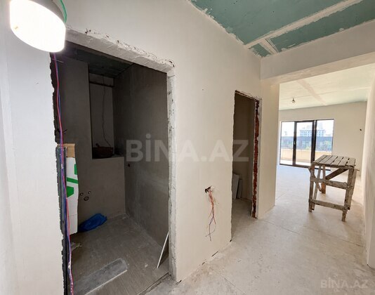 3 otaqlı Yeni tikili, Şah İsmayıl Xətai m., Bakı