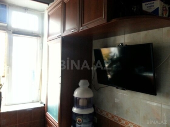 4 otaqlı Köhnə tikili, 28 May m., Bakı