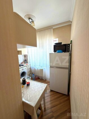 2 otaqlı Köhnə tikili, Neftçilər m., Bakı