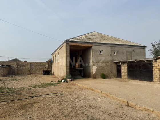 4 otaqlı Həyət evi/Bağ evi, Zirə q., Bakı