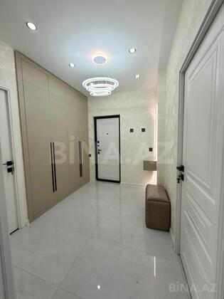 3 otaqlı Köhnə tikili, Həzi Aslanov m., Bakı