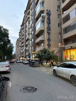 Qaraj Elmlər Akademiyası m., Bakı