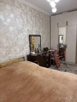 3 otaqlı Köhnə tikili, 20 Yanvar m., Bakı