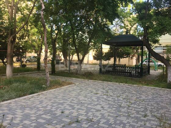 2 otaqlı Köhnə tikili, 28 May m., Bakı