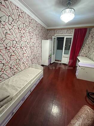 3 otaqlı Köhnə tikili, Qara Qarayev m., Bakı