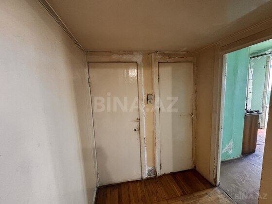 3 otaqlı Köhnə tikili, Qara Qarayev m., Bakı