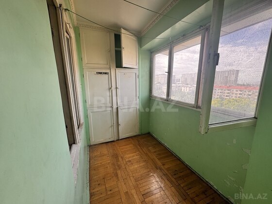 3 otaqlı Köhnə tikili, Qara Qarayev m., Bakı