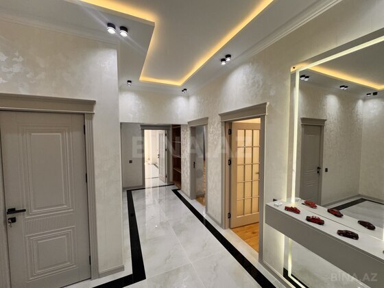 3 otaqlı Yeni tikili, Qara Qarayev m., Bakı