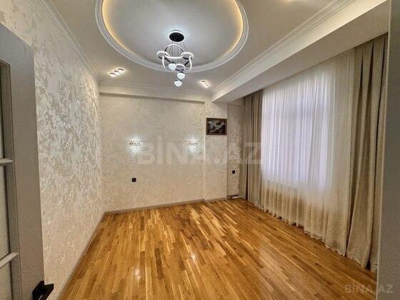 3 otaqlı Yeni tikili, Qara Qarayev m., Bakı