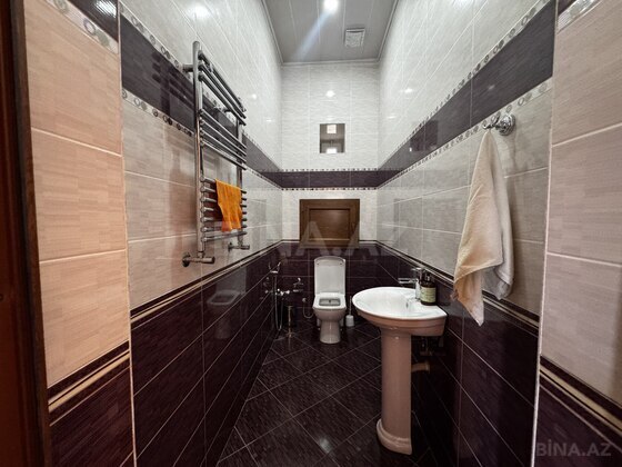 6 otaqlı Həyət evi/Bağ evi, Novxanı q., Bakı
