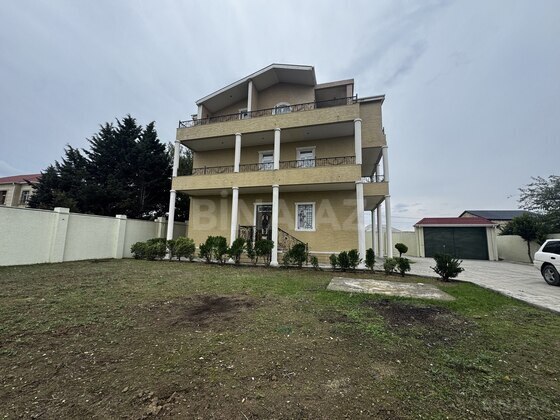 6 otaqlı Həyət evi/Bağ evi, Novxanı q., Bakı