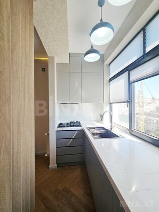 2 otaqlı Yeni tikili, Neftçilər m., Bakı