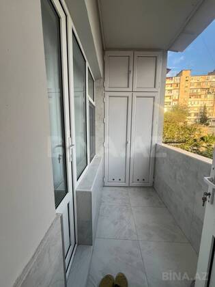 3 otaqlı Köhnə tikili, Həzi Aslanov m., Bakı