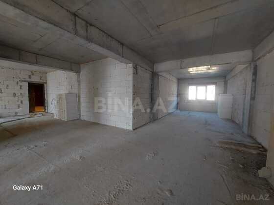 4 otaqlı Yeni tikili, Şah İsmayıl Xətai m., Bakı