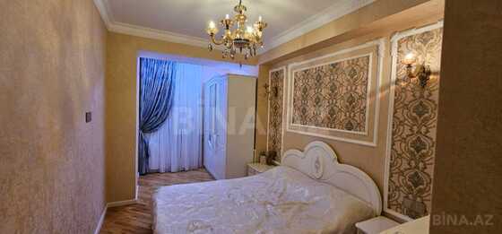 3 otaqlı Yeni tikili, Xırdalan