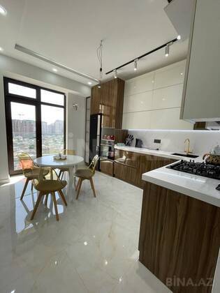 3 otaqlı Yeni tikili, 8 Noyabr m., Bakı