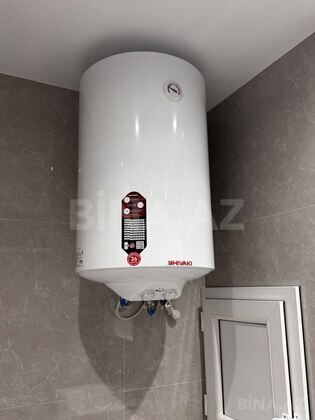 3 otaqlı Köhnə tikili, Bakıxanov q., Bakı