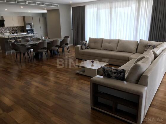 4 otaqlı Yeni tikili, 28 May m., Bakı