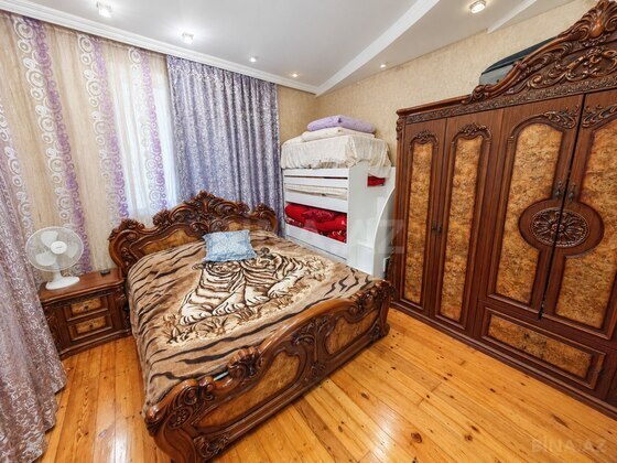5 otaqlı Həyət evi/Bağ evi, Lökbatan q., Bakı