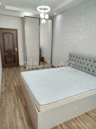 2 otaqlı Yeni tikili, 8 Noyabr m., Bakı