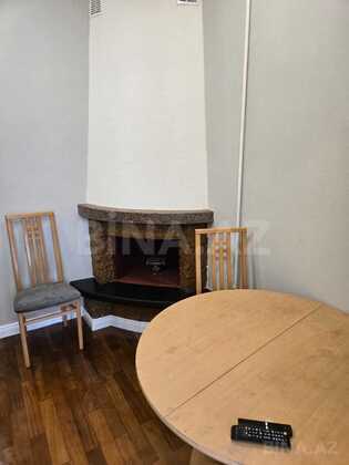 3 otaqlı Köhnə tikili, Sahil m., Bakı