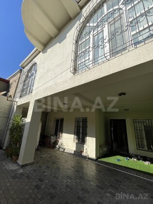 6 otaqlı Həyət evi/Bağ evi, Əhmədli q., Bakı
