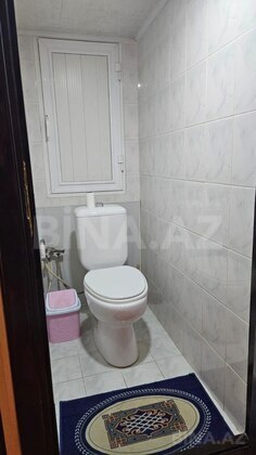 2 otaqlı Köhnə tikili, Elmlər Akademiyası m., Bakı