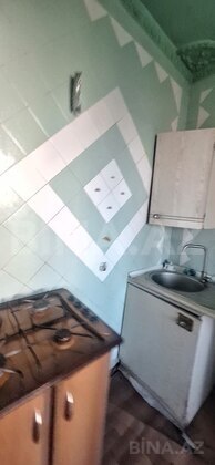 3 otaqlı Köhnə tikili, Qara Qarayev m., Bakı