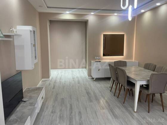 3 otaqlı Yeni tikili, Şah İsmayıl Xətai m., Bakı