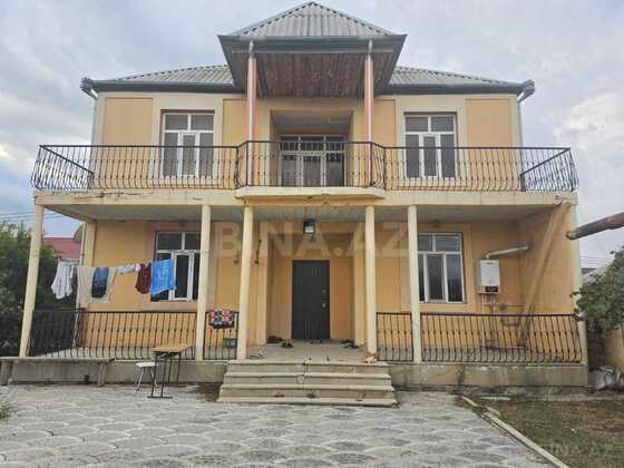 7 otaqlı Həyət evi/Bağ evi, Saray q., Bakı