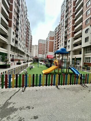 2 otaqlı Yeni tikili, 8 Noyabr m., Bakı