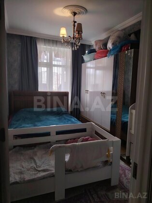2 otaqlı Yeni tikili, Xırdalan