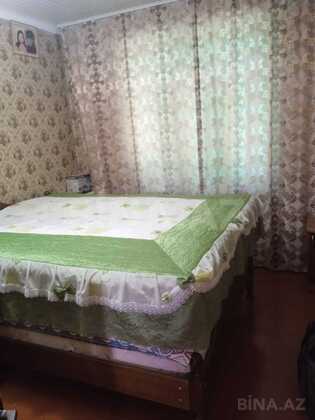 3 otaqlı Köhnə tikili, Qaraçuxur q., Bakı