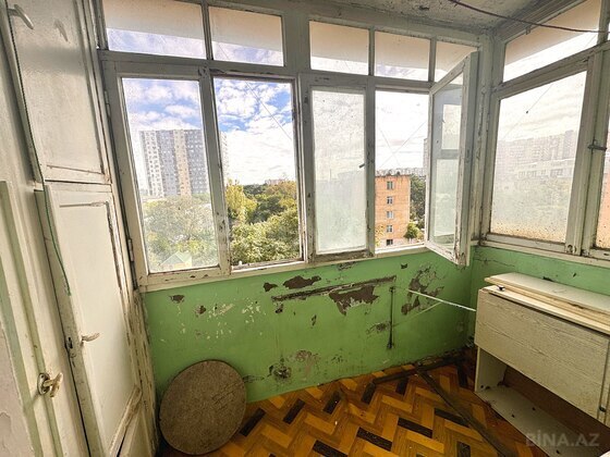 3 otaqlı Köhnə tikili, Qara Qarayev m., Bakı