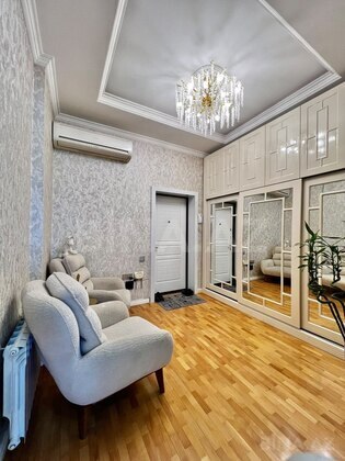 2 otaqlı Yeni tikili, Memar Əcəmi m., Bakı
